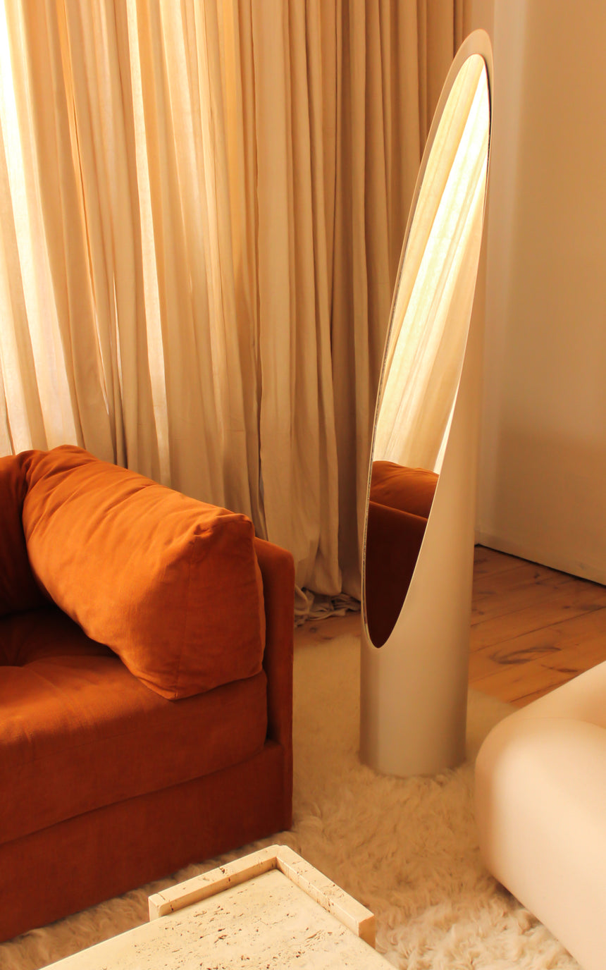 unghia lipstick mirror italian vintage piazza piazza melbourne france roger lecal