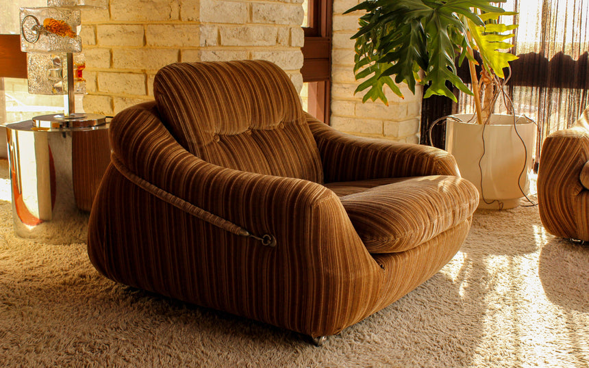 Italian Lowline Armchair in Original Upholstery, c.1970s